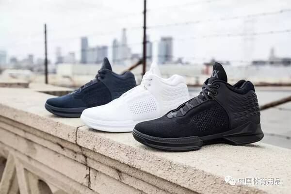 斯凯奇签约窦骁为品牌代言人;七波辉召开2018