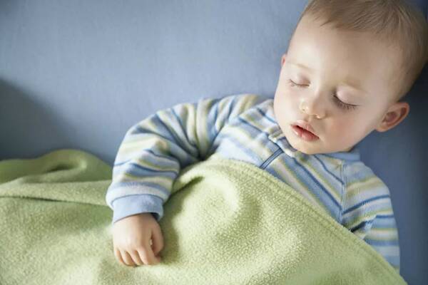 晚睡的危害这么大,可怎么才能让孩子早睡呢?(