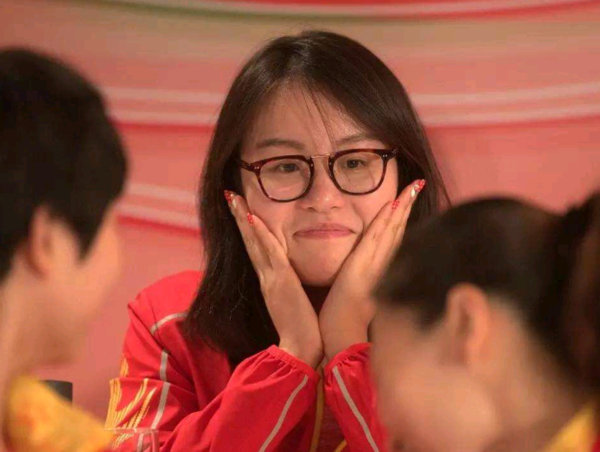 退役?别开玩笑了!傅园慧轻松拿冠军,实力碾压