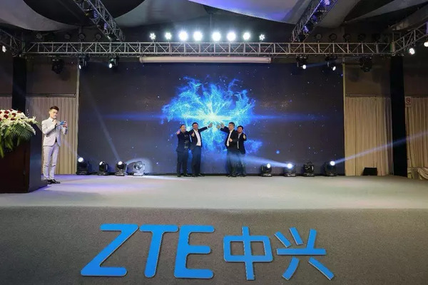 中兴危机,美国禁止中兴进口零部件:唯有自强方