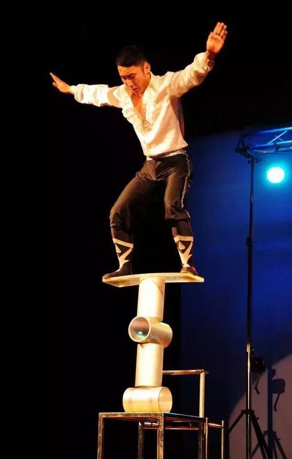 舞蹈 600_944 竖版 竖屏