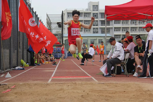 2018年运城市PICC人保杯中学生田径运动会