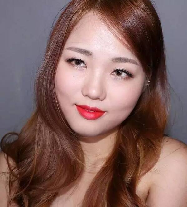 胖女孩不美?会化妆的胖女孩一样美美哒
