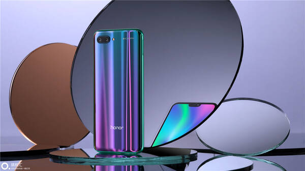 华为荣耀10:不怕水的指纹解锁,只有似乎只有三