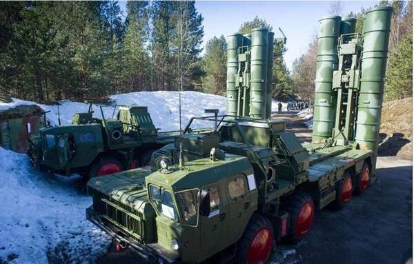 我国装备上S-400防空导弹,美国看到也害怕啦.