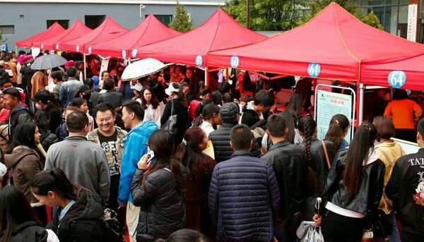 求职过程中,自信是求职者最大的优势!不信?看