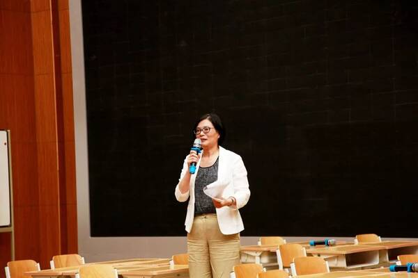 【课程改革】灵动课堂共成长 核心素养巧落实