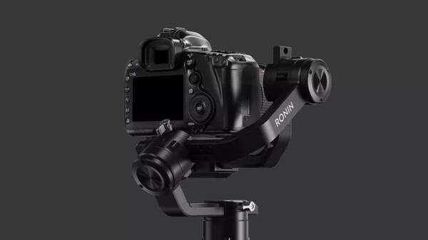 大疆首款微单\/单反稳定器如影Ronin-S正式发售