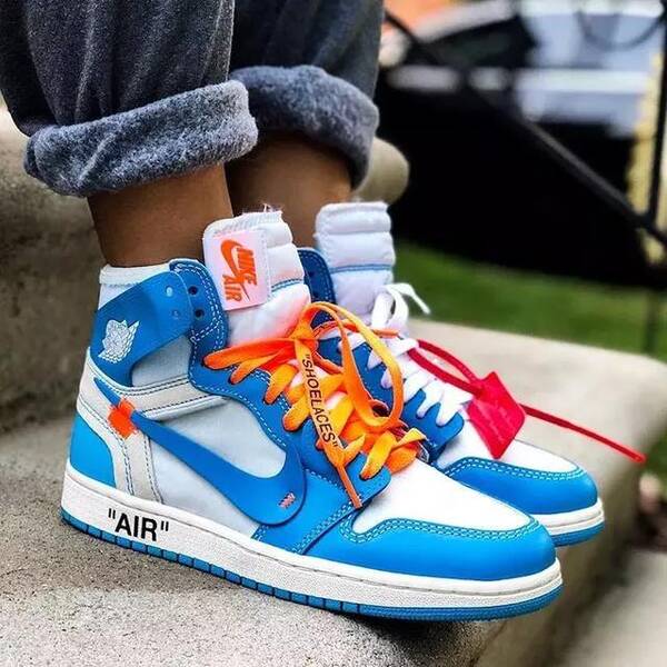 6月最强音,北卡 OW x AJ1 又推迟了?