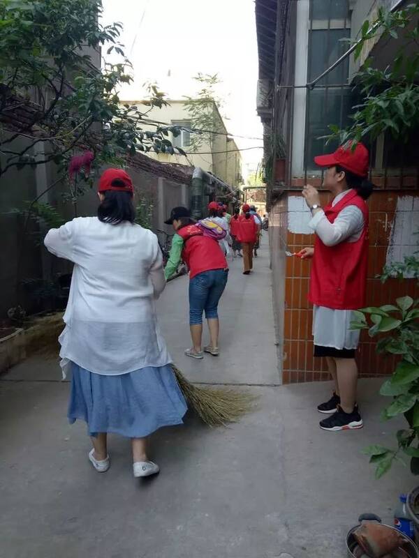 【党建】党员志愿服务为四区同创点燃红色引