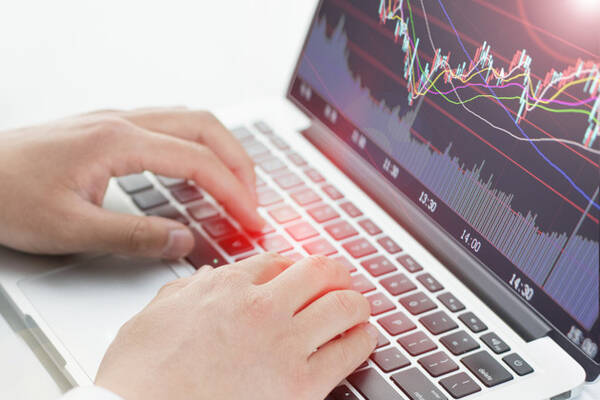 老牌私募产品现大幅回撤,宏观对冲策略今年跑