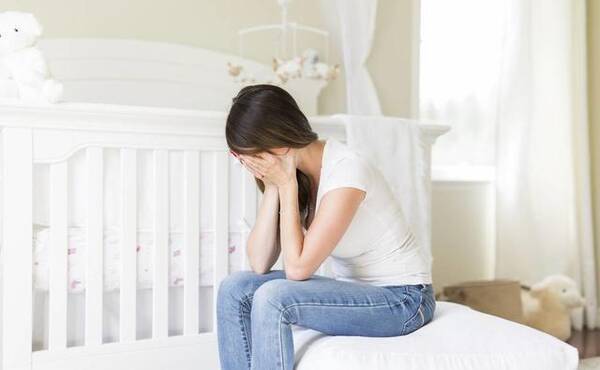 女人生完孩子后,小便失禁,让人好不尴尬