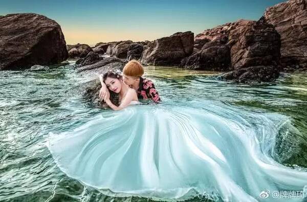 落井下石?牌牌琦曝光散打聊天记录,小伊伊:开