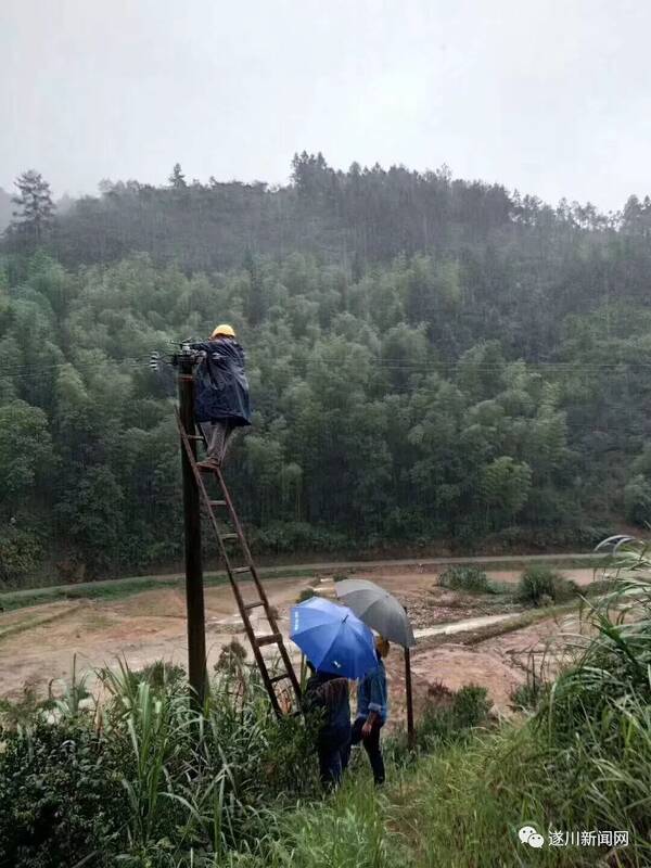 遂川各地洪灾救援有序开展