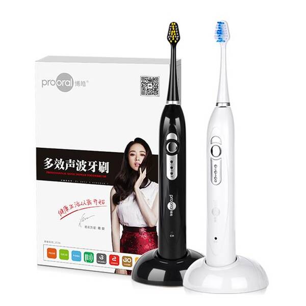 牙缝很臭,吃东西还老塞牙?教你1实用妙招,清新