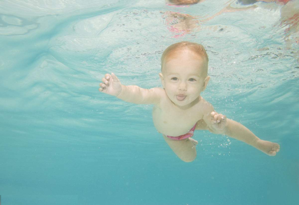 婴儿游泳加盟婴儿水育早教加盟