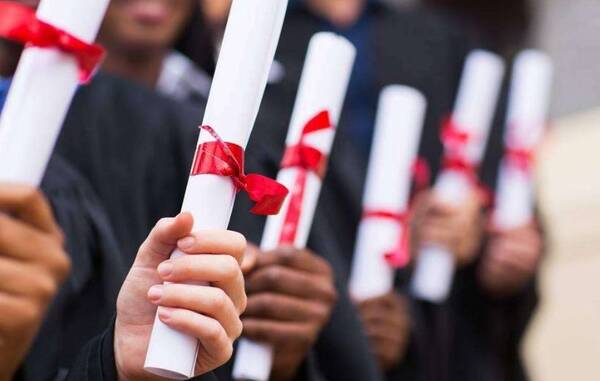 【权威】普林斯顿大学校长2018毕业演讲:读书