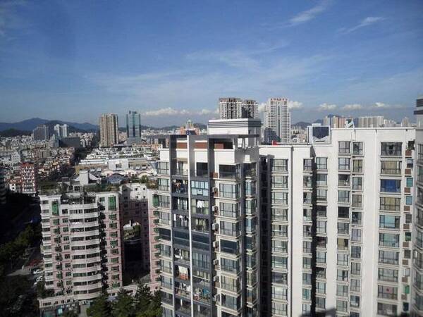 三四线城市炒房客亏了,开发商赚了,新房市场火