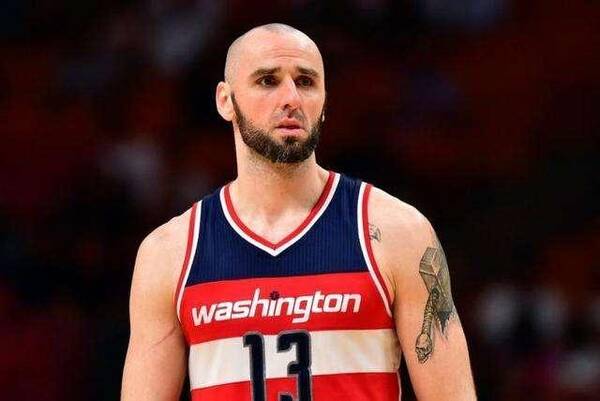 奇才内斗出结果,沃尔是球队真核,倒贴15号选秀