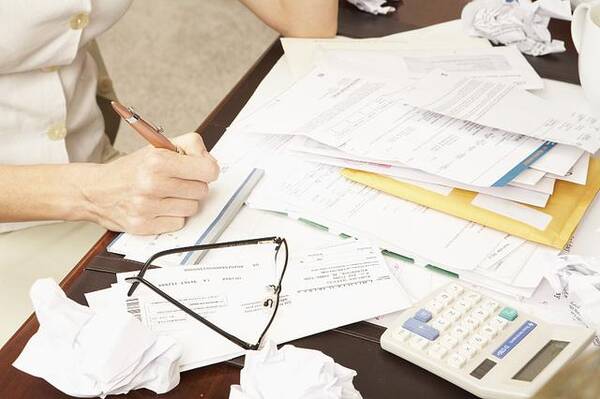 个税法起征点调至每月5000元,网友称“太低”,专家认为“合理”