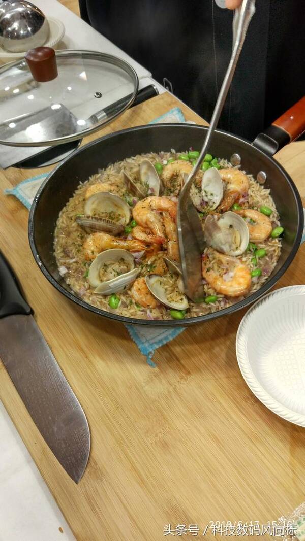 海尔家电节足球美食嘉年华开启你的智慧厨房