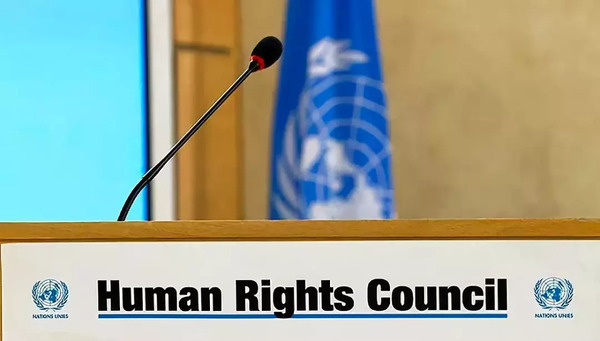 特朗普疯狂退群,这是什么节奏!想到那句古话…