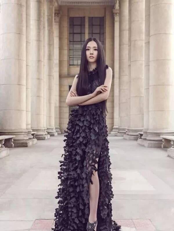 方脸大概是最高级的脸型了