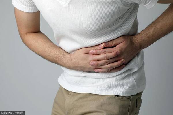 教训:千万别把胃癌当作慢性胃炎、老胃病!