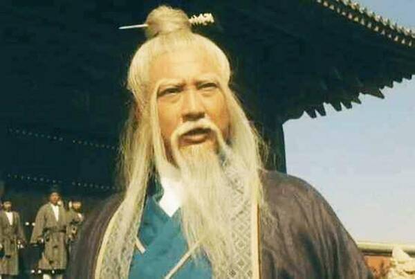 张无忌的内功有多高?比起杨过、郭靖如何,张三