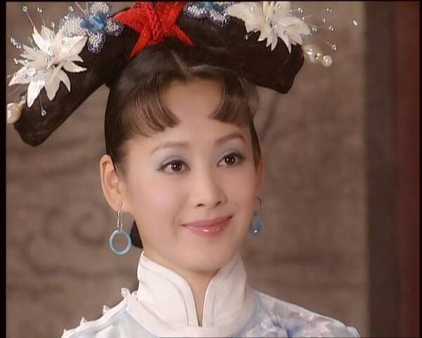 宁静在《孝庄秘史》大玉儿的10个造型，真是美丽啊