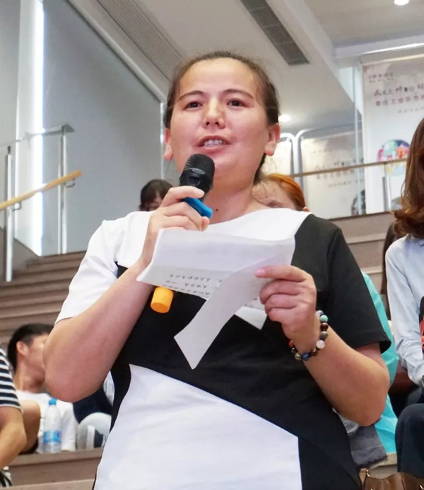 著名音乐家何占豪《梁祝》赏析讲座在莘庄工业