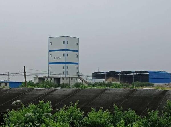 安徽固镇一混凝土搅拌站用地存疑 相关部门的