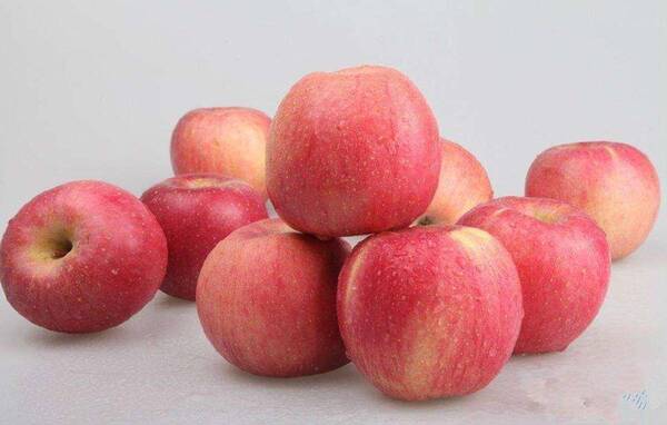 挑苹果要分公母,4个小技巧让你挑出甜苹果,你