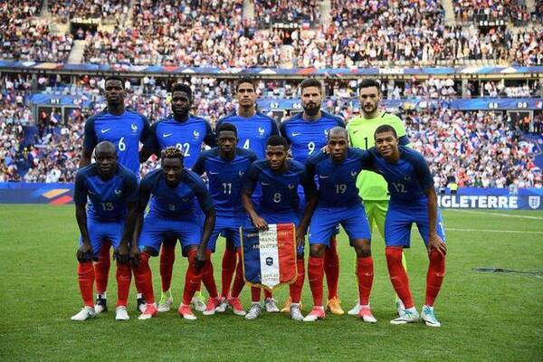 2018世界杯1\/8决赛前瞻分析:乌拉圭VS法国