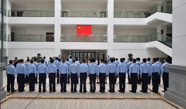 今天,万州税务局发生的…影响很多人!