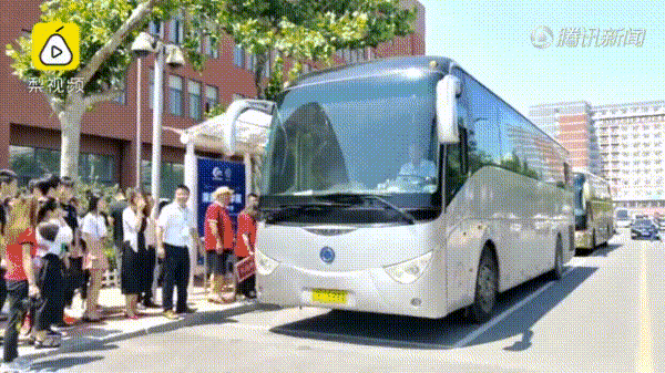 大巴 客车 622_350 gif 动态图 动图