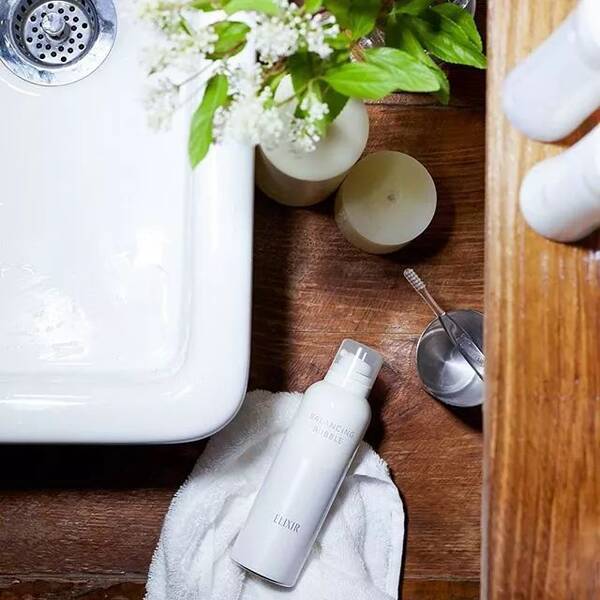 赵丽颖跟关晓彤最近怎么一下子老了10岁?