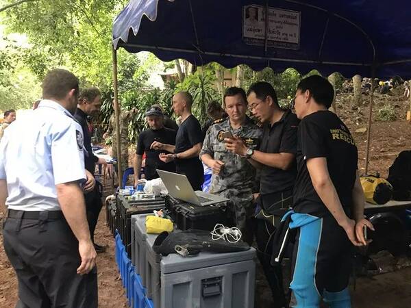 刚刚!泰国3名少年足球队队员已被成功营救出洞