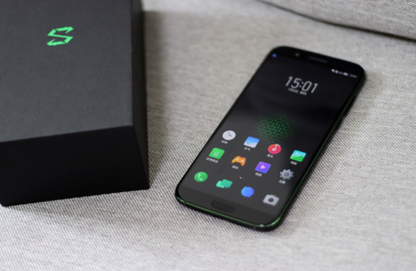 生为竞技 性能王者 黑鲨游戏手机评测