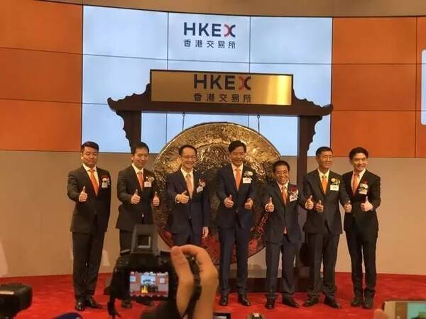 小米上市首日跌破发行价,未来股价跌还是涨