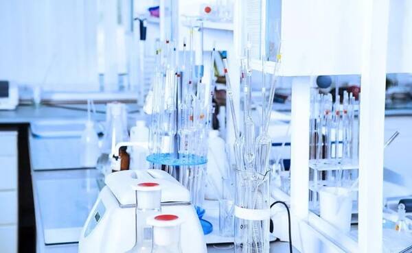 纳粹实验室ii_实验室 人均面积(3)