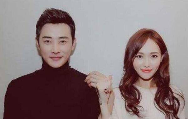 罗晋年纪大,到点了甜蜜回应分手传闻,唐嫣默