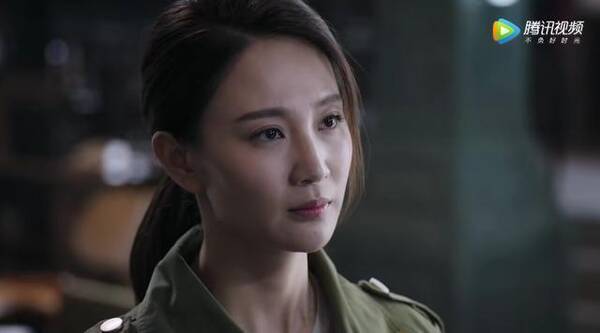 《猎毒人》江伊楠成交际花，与吕云鹏共入毒窝，最终死于云鹏枪下