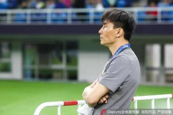 李玮锋谈中国足球现状:有血性的球员太少 冯潇
