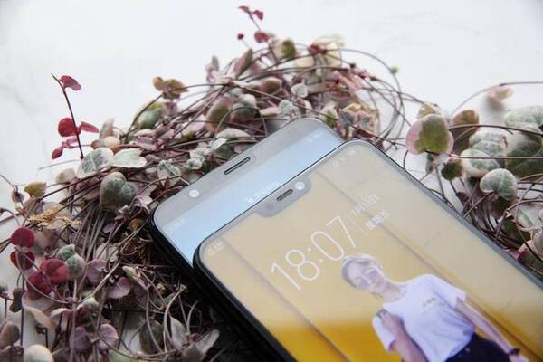 学生党购机必看:vivo Z1与荣耀V10谁更具值得