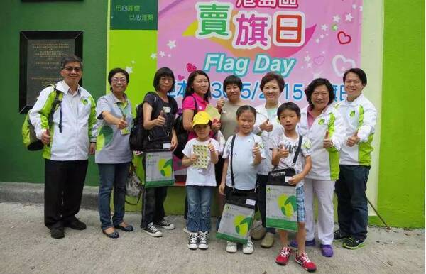 华西村人均收入_香港人均(2)