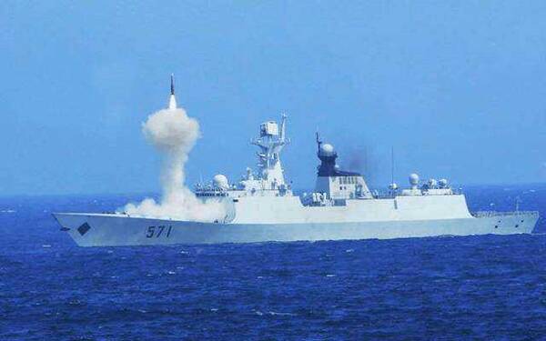 国F124护卫舰发射导弹失败谈垂直发射系统的