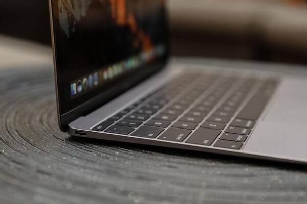 2018版的MacBook Pro笔记本电脑来了,怎么买