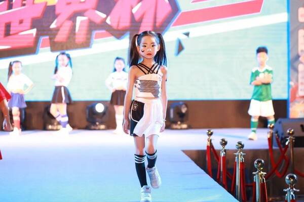 狂欢之夜嗨翻天,虾闹世界杯完美收官