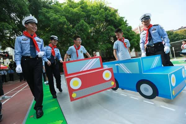 信息直通车向群众报告丨2018年上半年渝中警